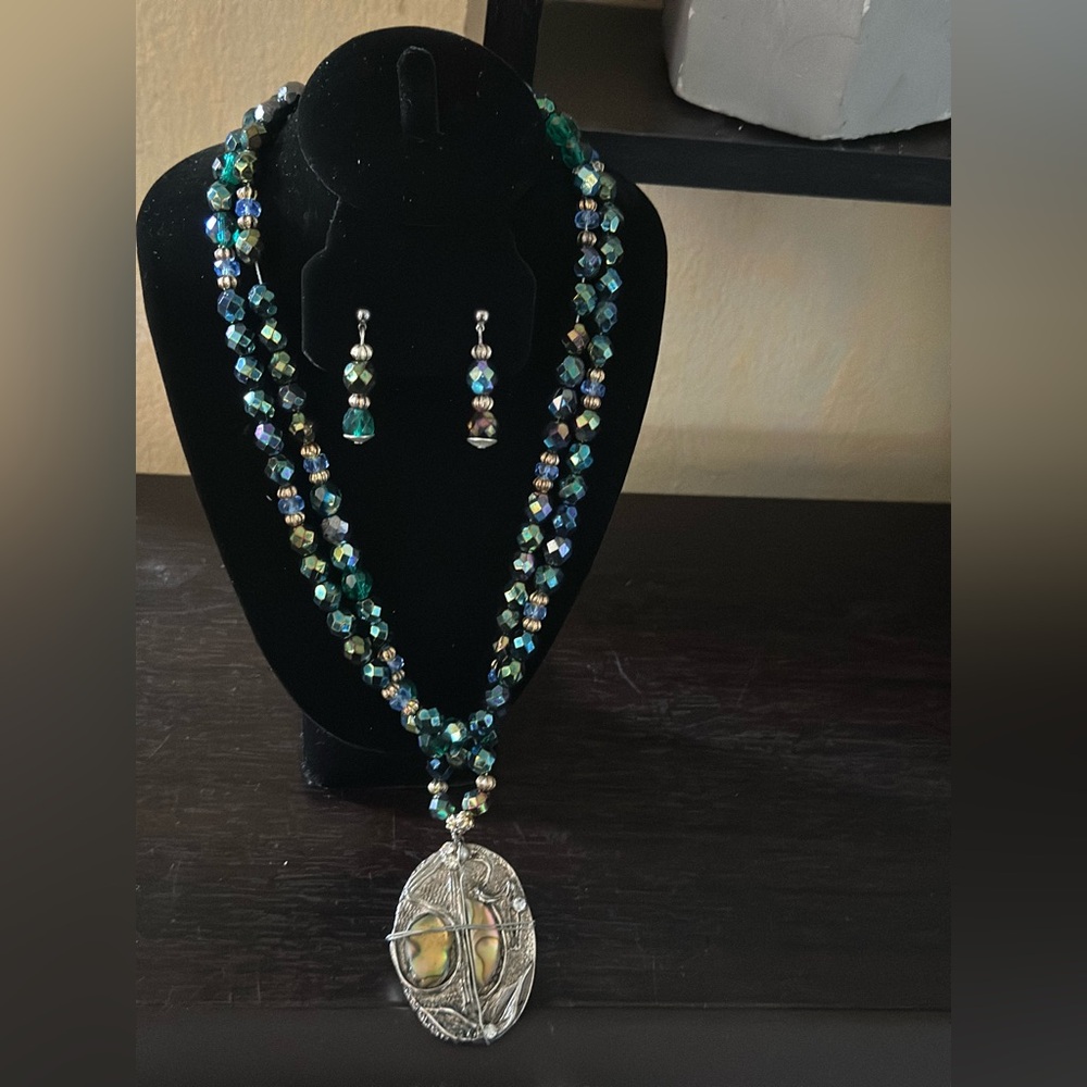 Handmade Elegant Multicolor Beaded Necklace and Earring Set